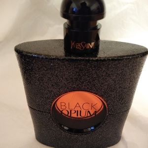 Yves Saint Laurent (Ysl)